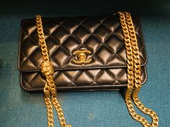 -CHANEL(恒隆广场店)