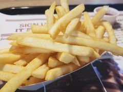 -The Habit Burger Grill 哈比特汉堡(复兴soho店)