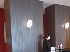 -鸽子侯·家宴·平价海鲜(绿地店)