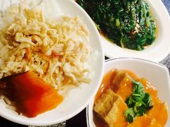 -胡须张鲁肉饭(美食文化馆店)