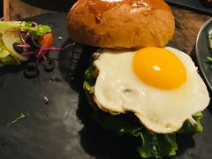 芝士汉堡-HIGH FIVE哈福手工汉堡(桂林路店)