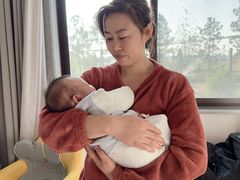 -爱贝尔高端月嫂(母婴护理)