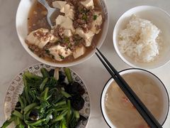 -天鹅到家·保姆月嫂育儿嫂(总店)