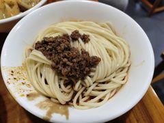 素椒杂酱-牛王庙特色面(杏苑公寓店)