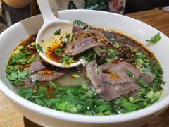 -嘻小北·兰州清汤牛肉面(太平洋森活天地店)