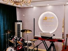 -乐尚音乐空间·钢琴·声乐·架子鼓(会展中心店)