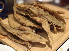 -赶海部落海鲜城(海阳路店)