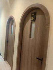 -小颜秘家·韩国整骨