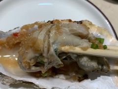 烤生蚝-金太阳海鲜烧烤·本地人餐厅(星海公园店)