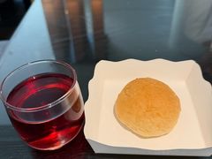 -曼谷湄南河畔华美达广场酒店