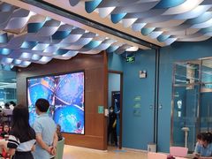 -Swim斯卫姆国际儿童游泳中心(红博中央公园店)