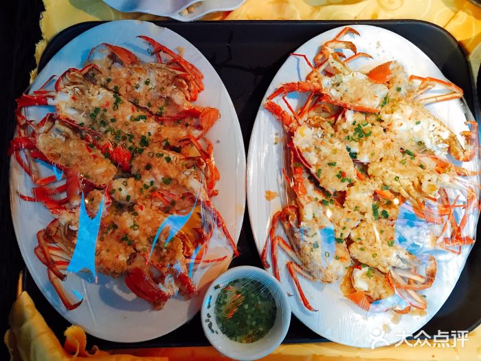 一品香海鲜食馆·潮汕菜蒜蓉蒸小龙虾图片