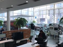 -北京宝诚宝马4S店