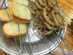 -亮亮烧烤(积玉桥总店)