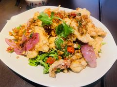 -大头虾越式风味餐厅(光明广场店)