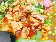 -八月美食小馆(银泰城总店)