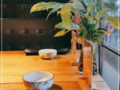 -70后饭吧(府河街店)