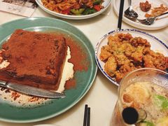 漏奶华-石板街港澳冰室(天环店)