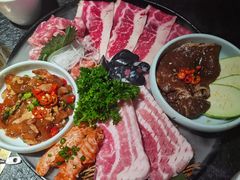 -嘿嘟嘟·肋条烧肉放题(爱融荟城店)