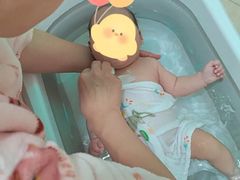 -臻爱住家月嫂育儿嫂(万达店)