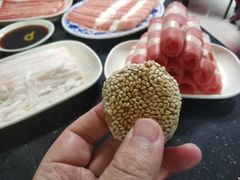 芝麻烧饼-洪运轩饭庄(北纬路店)