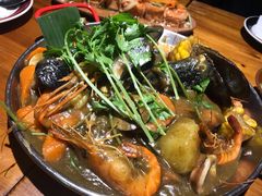 手抓海鲜黄咖喱味-仓库南洋海鲜小排档(柳河路店)