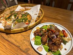 -茶花妹子云南餐厅(传媒大学店)