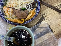 -柳石居柳州螺蛳粉(万达店)