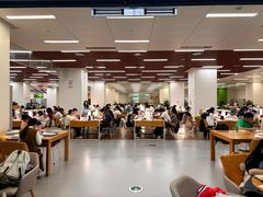 -厦门市图书馆(集美新城馆区)