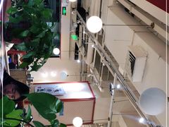 -鸡遇虾煲干锅火锅(小寨金莎店)