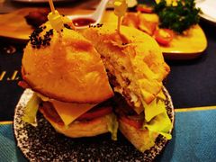 M8安格斯牛肉堡-又见马甲M8融合西餐厅(厦门体育中心店)