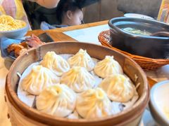 -馋三尺蟹粉小笼(人民广场店)