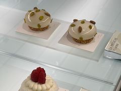 -潮一不贰·法式甜品·生日蛋糕·西式简餐(外滩店)