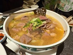 -渔语鱼新川菜Bistro(万象天地店)