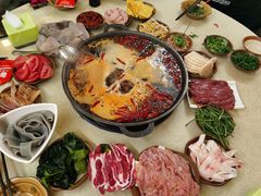 -菜园坝老火锅(金岛店)