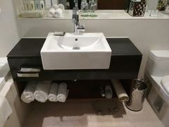 -上海浦东假日酒店