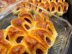 -昆明冠生园·鲜花饼·面包蛋糕(老街店)