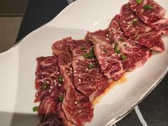 -山川小町·极番烧肉(新地假日广场店)