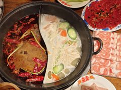 -萍姐火锅·公路夜市(武汉首店)