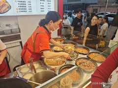 -阿姨牛杂(北京路店)