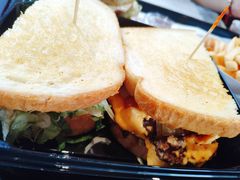 圣塔芭芭拉经典牛肉特堡-The Habit Burger Grill 哈比特汉堡(爱琴海店)
