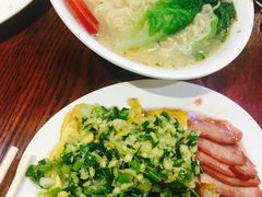肥叉出前一丁-陈光记烧腊(长寿路店)