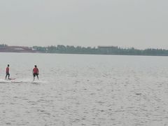 -上海滴水湖皇冠假日酒店