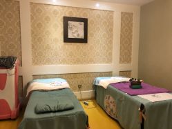 -悦芳庭美肤美体品牌集合店