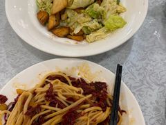 -汗腾格里·风味餐厅(新疆驻京办店)