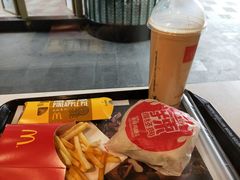 -麦当劳(百联西郊购物中心店)