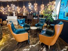 -爱舍海岸酒店(香港中路五四广场店)