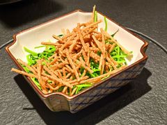 热拌馓子豆苗-锦荟JINHUI·浙江小馆(上海荟聚店)
