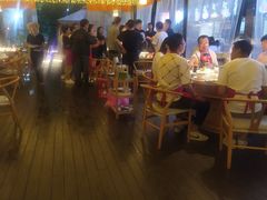 -二荆条·蜀鲜汇城市森林火锅