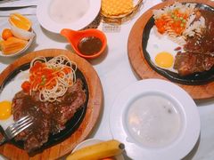 -豪客来牛排(中央花苑店)